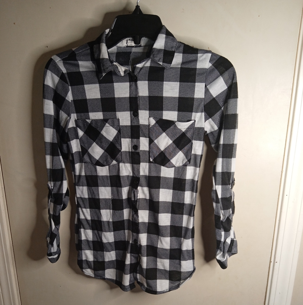Girl's shirt